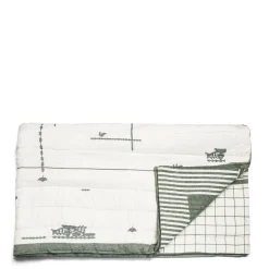 Best Daylesford Organic Nila Pasture Quilt Small